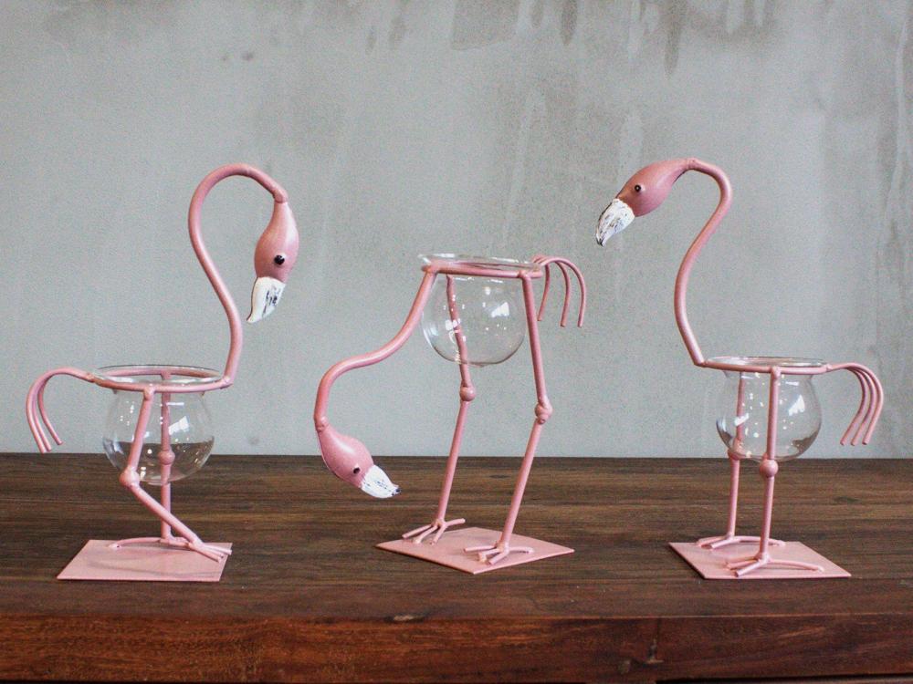 Hydroponic Home Decor - Pink Metal Flamingo Des 1