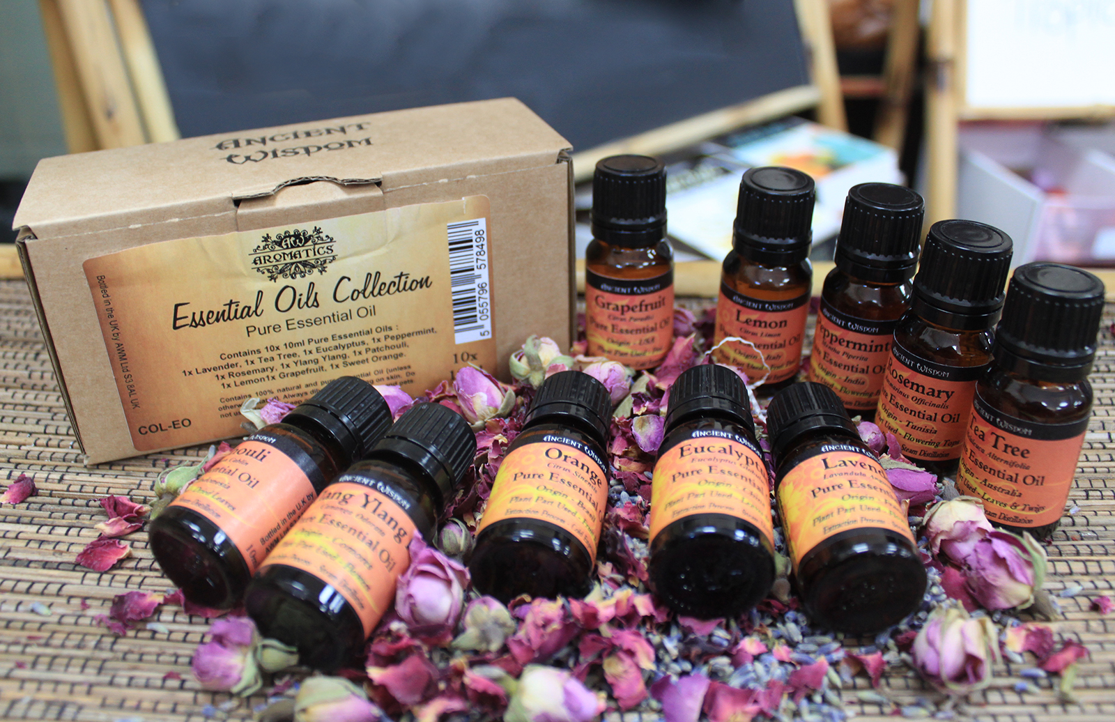 1x Collection of Ten Essential Oils